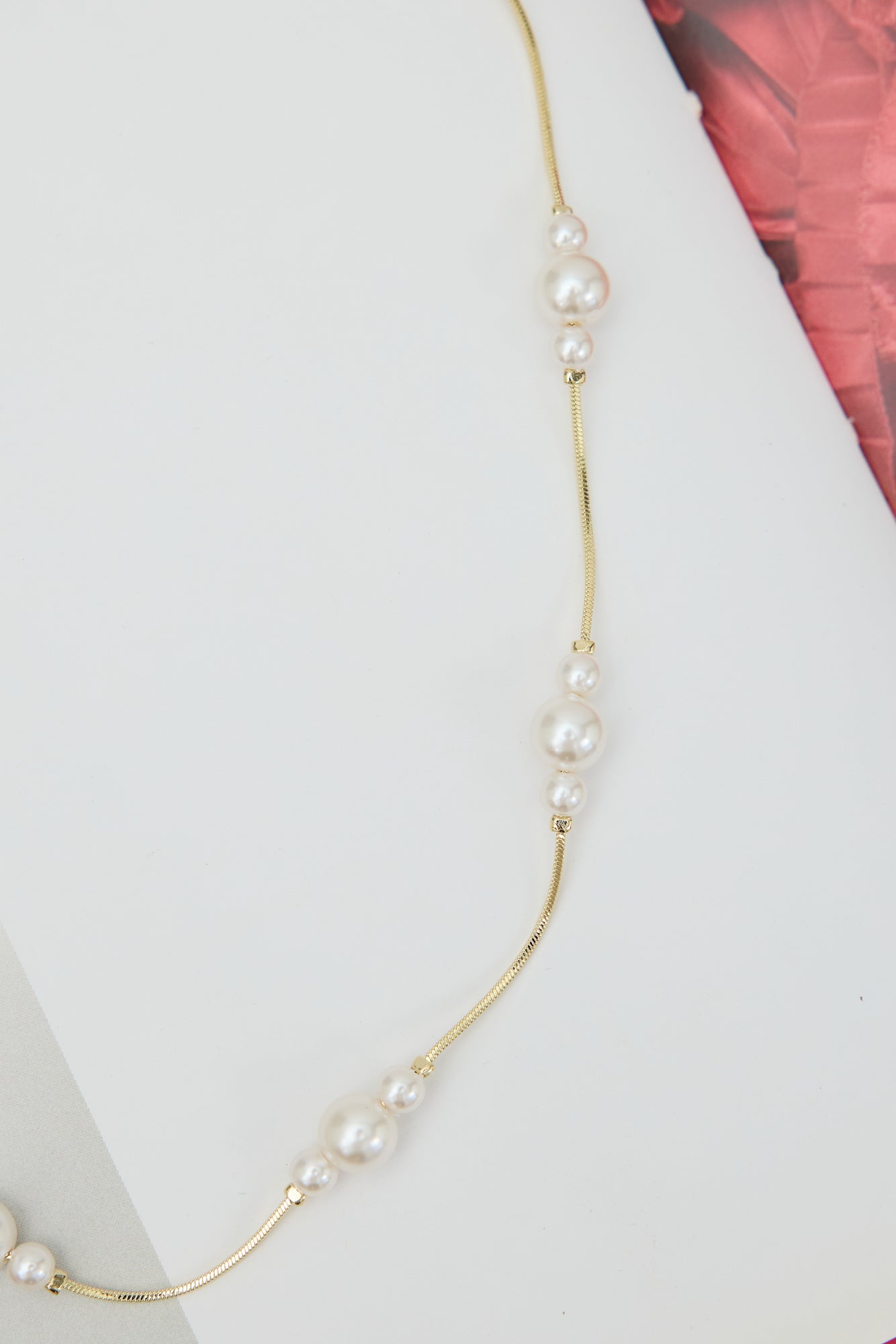 Precious Pearl Necklace Gold