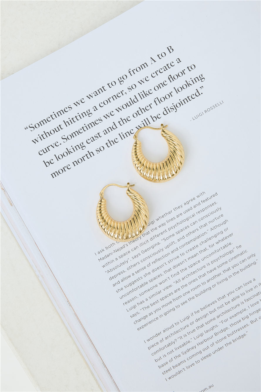 Main Muse Earrings Gold