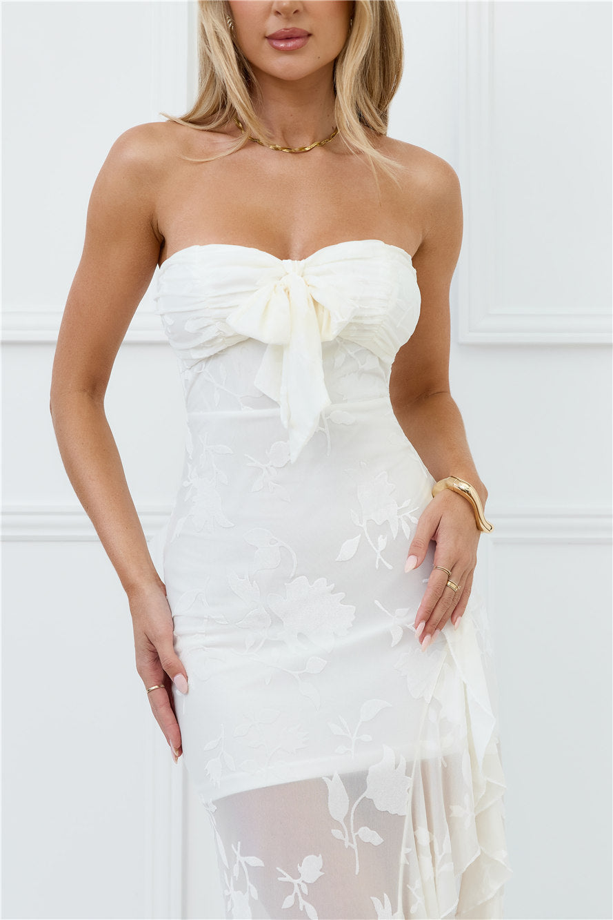 Pretty Moods Only Strapless Maxi Dress White