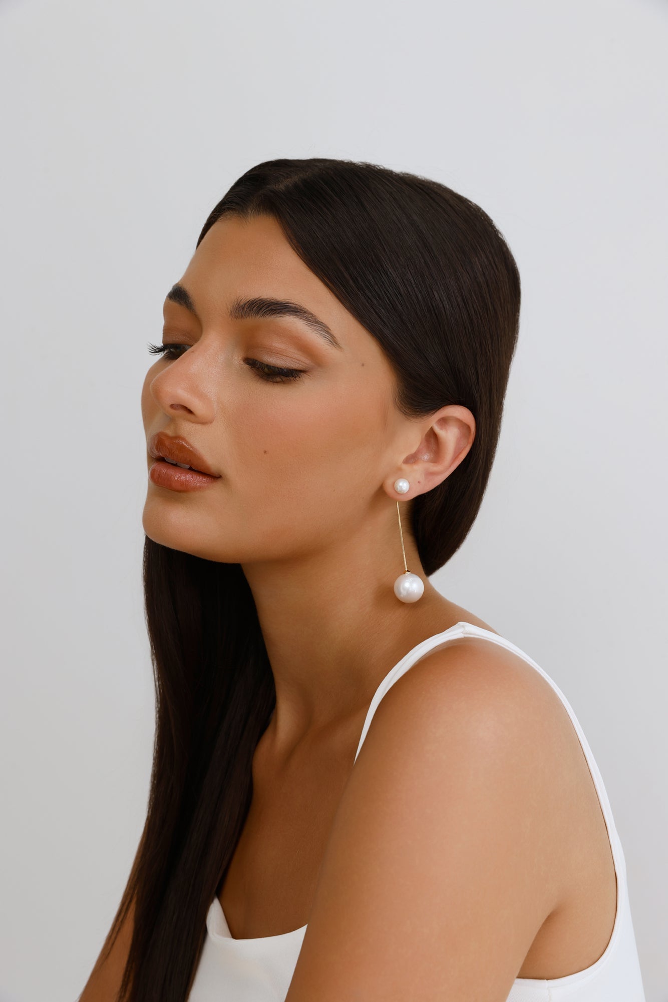 One To Want Earrings Gold